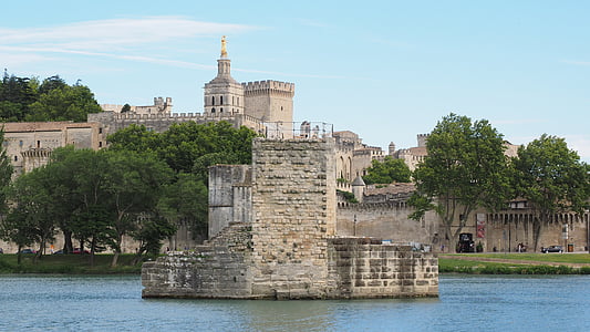 Pont saint bénézet, Pont d'avignon, Rhône, Avignon, zrúcanina, oblúkový most, zachovanie historickej