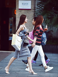 fotografie de strada, fata de moda, China, fete, oamenii în stradă, frumusete, cumpărături