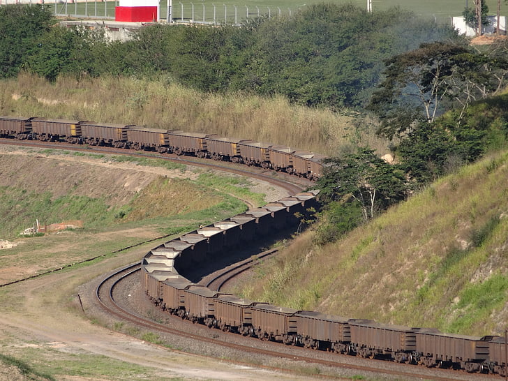 a vonat, közlekedés, Estrada de ferro, kocsik, vasérc, Itabira