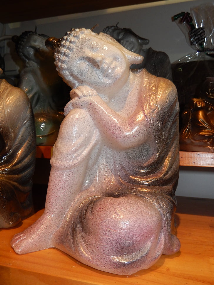 Buddha, svece, apdare