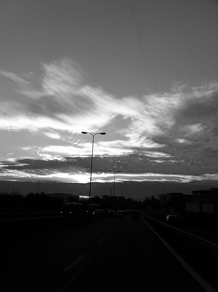 Sky, ville, trafic