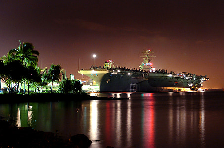 Pearl harbor, Hawaje, statek, lotniskowiec, US Navy, wojskowe, noc
