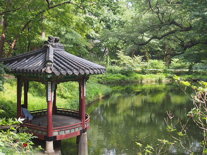 Changgyeonggung, Changgyeonggung palace hemliga trädgården, dammen, Belvedere