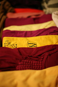 Giặt ủi, t-shirt, màu đỏ, ngăn xếp, Quần áo, Quần áo, Mua sắm