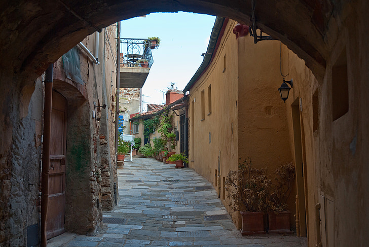 italy, town, alley, sidewalk, buildings, arch, stone