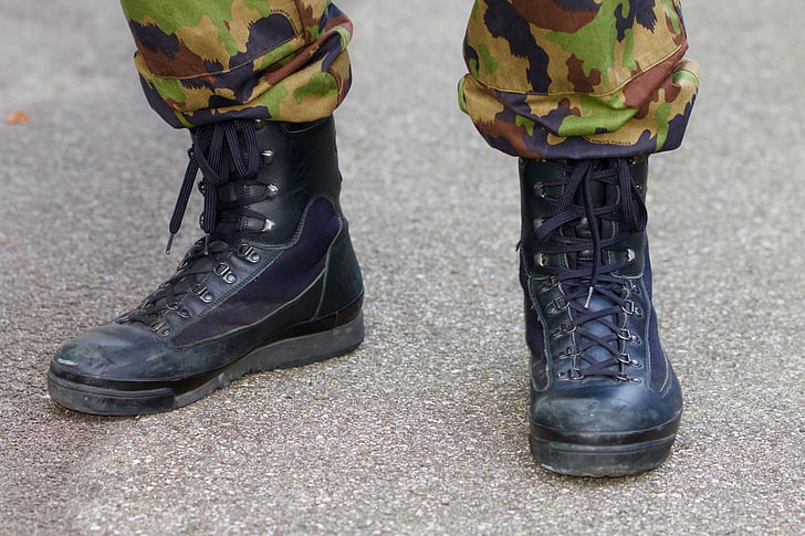 ordonanzschuhe, cipő, Combat boots, terepmintás nadrágot, battledress, katonai, Svájc