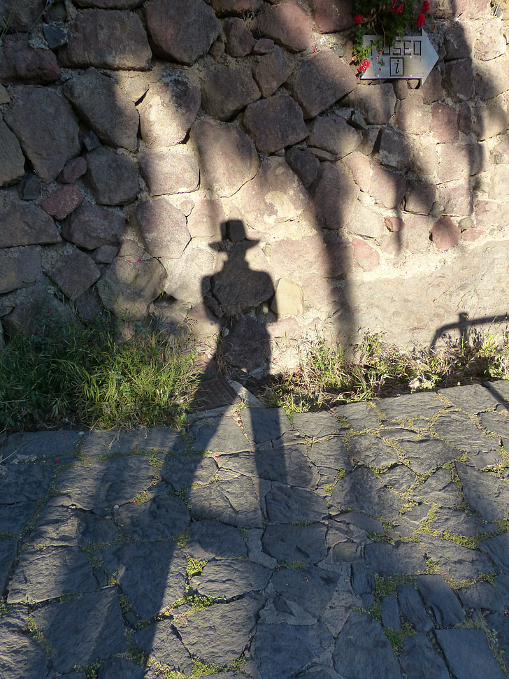 hispanic, shadow play, lichtspiel, cowboy, hat, man, portrait