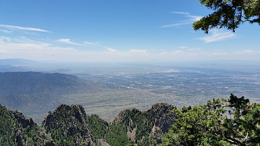 Sandia hory, Albuquerque, Nové Mexiko, mesto