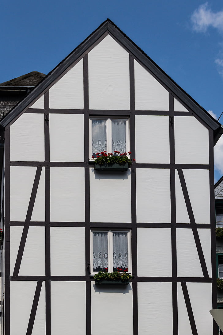 Monschau, Alemania, casa con entramado de madera, espacio de vida, entramado de madera, Windows, ventana