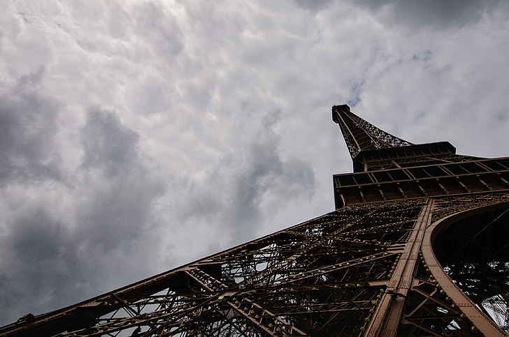 Eiffel-torony, Párizs, Franciaország, Landmark, építészet, Acél szerkezet, acél