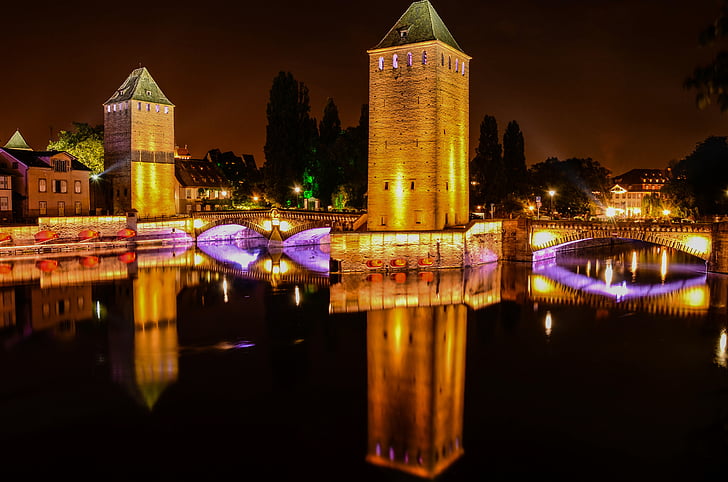 Strasbourg, Frankrike, kapital de noel, Strasbourg nattetid, Petit france, arkitektur, resor