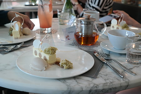 Avenue, dessert café, vacker tårta, TAPI-rouge, tårta