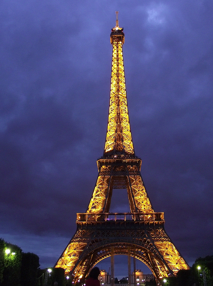 tour, Tour Eiffel, Paris, dans la soirée, photo de nuit, lumières