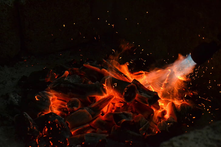 oheň, plamen, žhavé uhlíky, teplo, plameny, horká, Bonfire