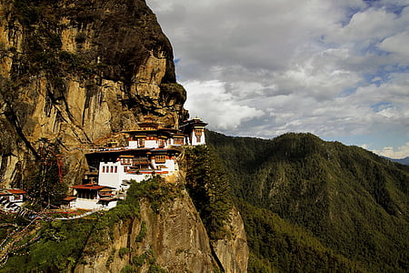 tiger's nest, Klasztor, Taktsang klasztor palphug, Budda, Buddyzm, stopniowo, Złoto