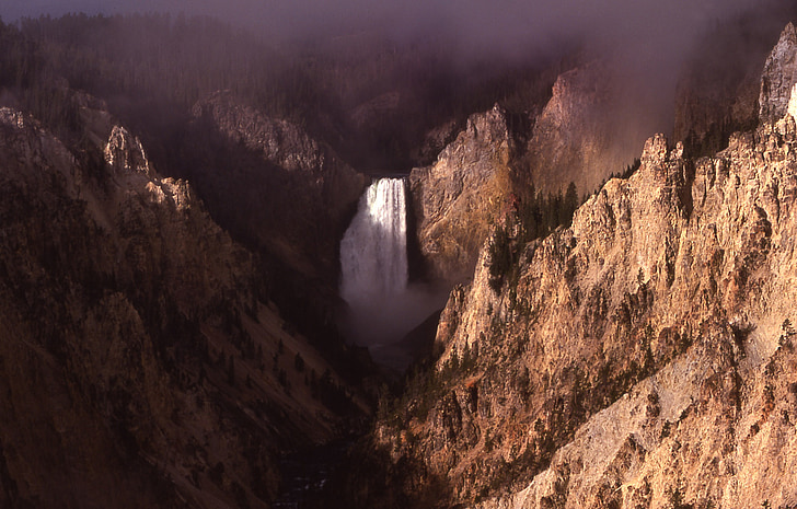 chute d’eau, Lower falls, rivière Yellowstone, Parc national d’Yellowstone, paysage, eau, l’Amérique