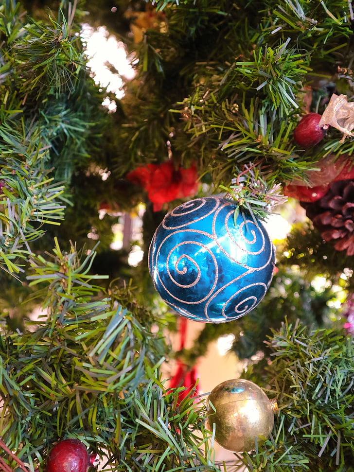 Vianoce, ozdoby, Vianočný strom