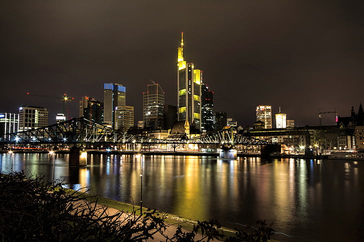 Frankfurt, Skyline, n, arkkitehtuuri, Frankfurt tärkein, Mainhattan, yö