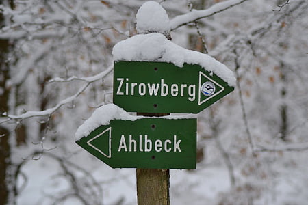 zirowberg, Ahlbeck, téli, könyvtár