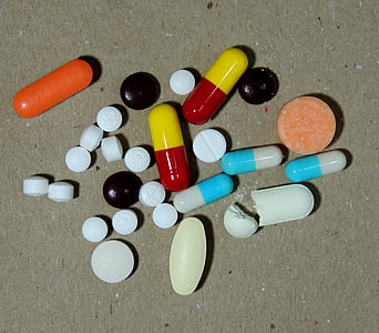 opravné prostriedky, lieky, tablety, choroby