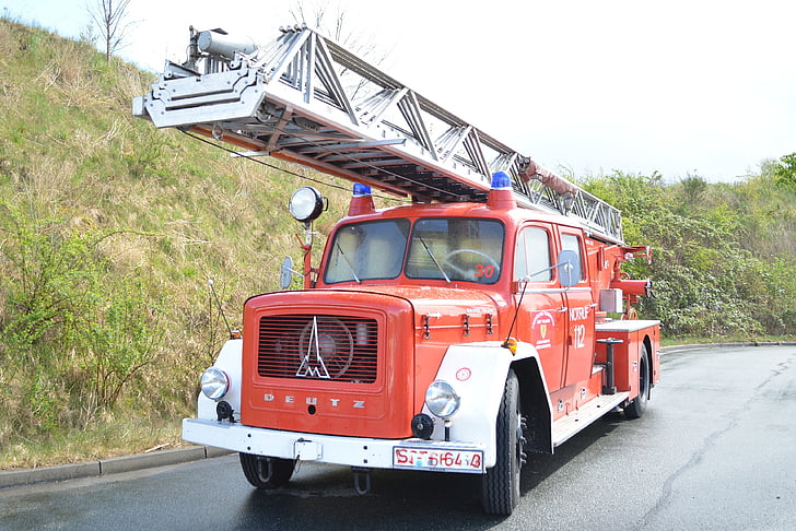 Magirus, camión de bomberos, escalera giratoria, vehículo principal, cabeza, fuego, escalera