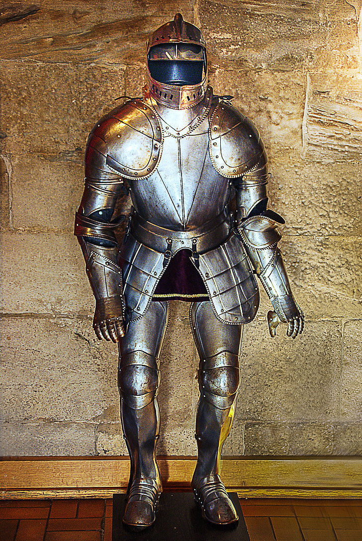 rüütel, armor, keskajal, metallist