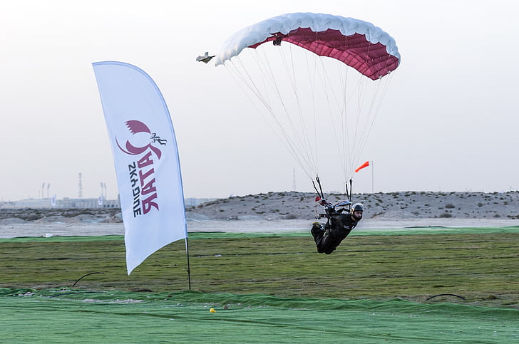 skydiving, extreme sports, landing, parachute, paragliding, competition, finish