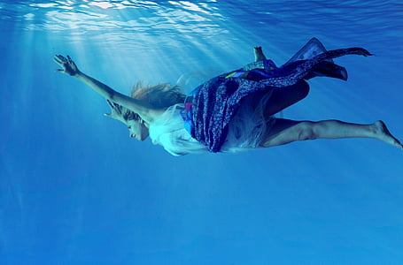 dievča, plávať, pod vodou, morská panna, modrá, more, ženy