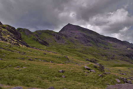 Mountain, zamračené, Wales, Príroda, oblaky, Zelená, Rocky
