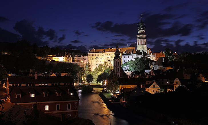 Checa krumlov, à noite, Castelo, Vltava