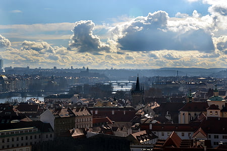 Prag, staden, moln, solen, Moldavien, Tjeckien, huvudstad