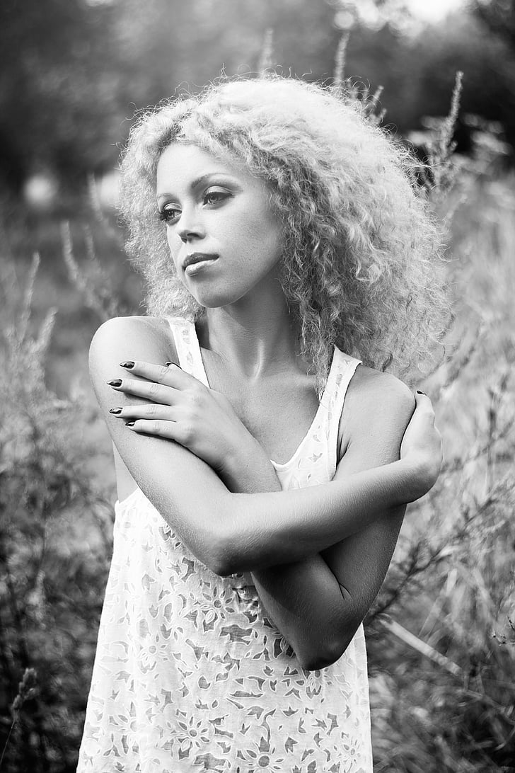 girl in a short dress, on the field, legs, linen, bw, curly hair, blonde