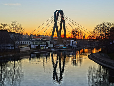 de flesta uniwersytecki, Bydgoszcz, Bridge, pylon, universitet, floden, vatten