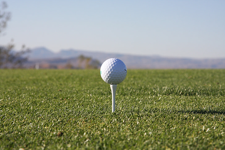 Golf, tee, jouer au golf, golfeur, sport, herbe, parcours de golf