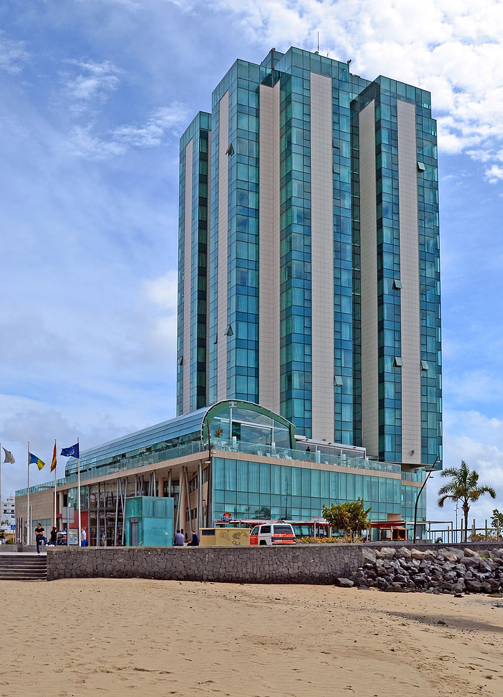 Arrecife, a Gran hotel, Lanzarote, Kanári-szigetek, épület, modern, építészet