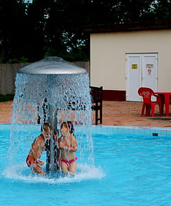 banyar-se, l'estiu, nens, piscina, persones, vacances, diversió