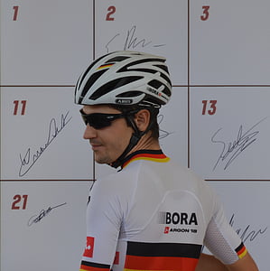Emanuel buchman, niemiecki mistrz, rowerzysta, kolarz szosowy, człowiek, ludzie, sportowiec