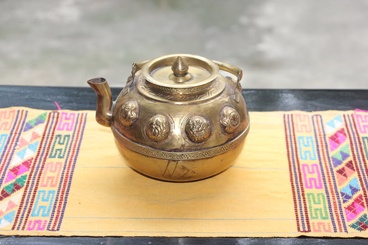 metallist kann, Bhutan, Hotel, teekann, siseruumides, kultuuride, tee - kuum jook