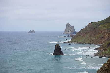 kaya, Roque de la rapadura, Roques de anaga, Tenerife, Kuzey Sahili, Sahil, Deniz