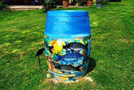 wine barrel, painted in color, vylyan winery