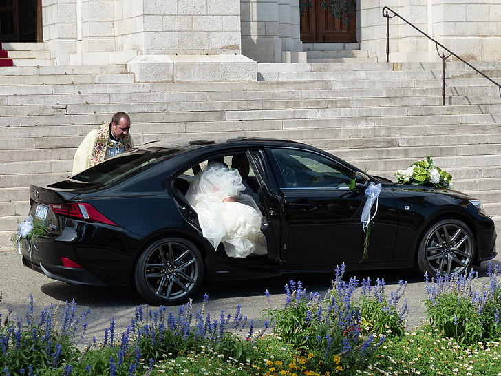 esküvő, menyasszony, feleségül, esküvői autó, autó, szárazföldi jármű