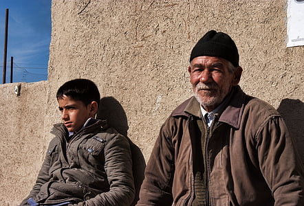 Nagyapa, Irán, Iszfahán, farmer, unokája, az emberek