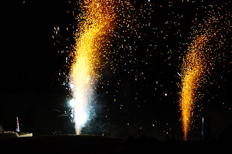 chuva de centelhas, rádio, pulverizador, à noite, fogos de artifício, dia de ano novo, véspera de ano novo