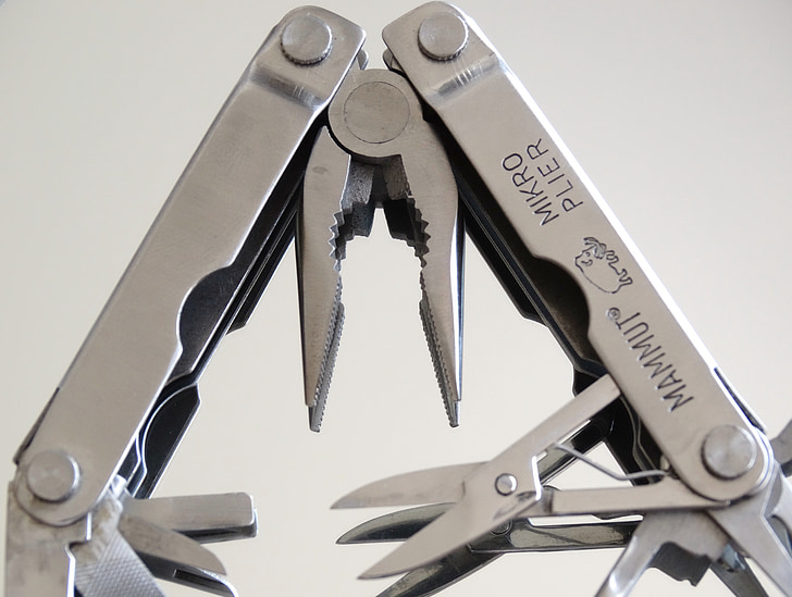 pocket tool, pliers, scissors, metal, chrome steel, access, jam