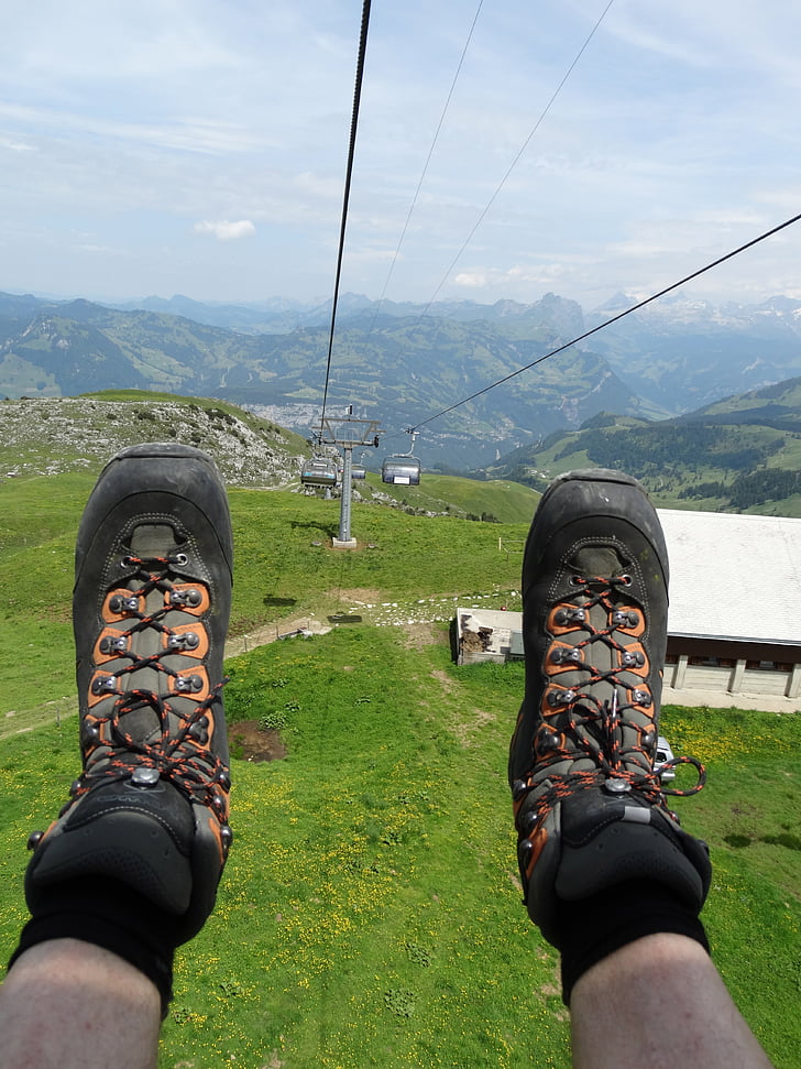 Chairlift, Vaade mägedele, matkasaapad, Mountain raudtee, Šveits, liftid, Tõstke