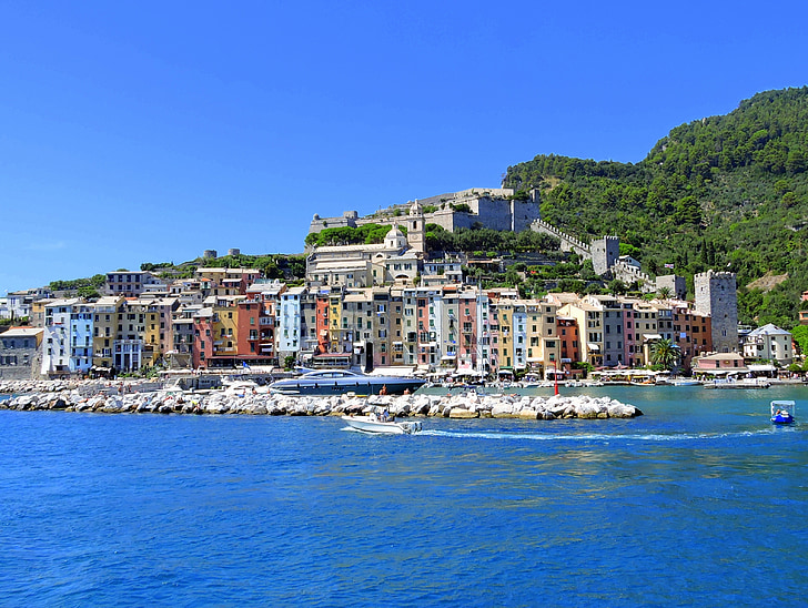Családi házak, színek, tenger, Porto venere, Liguria, Olaszország, víz