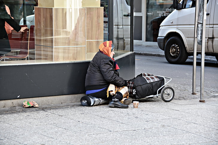 pobreza, sem teto, Frankfurt, mendiga, rua, pessoas, cena urbana