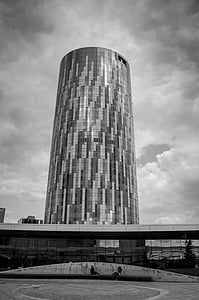 Sky tower, Bukarešta, gradbeništvo, nebo, oblak, črno-belo, visok
