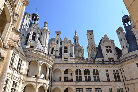 Chambord, Chateau de chambord, strecha, strecha zámku, Windows, krby, Lampáš