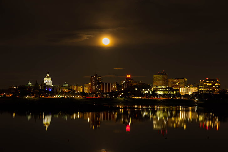 Super, Luna, Skyline, Harrisburg, noche